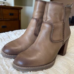 Pikolino Booties. Size 6. Leather, tan